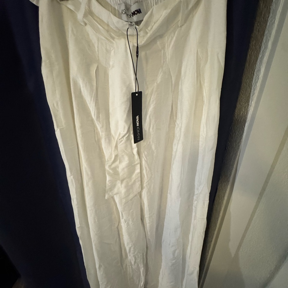 White Wide Leg Linen Pants brand new with tags